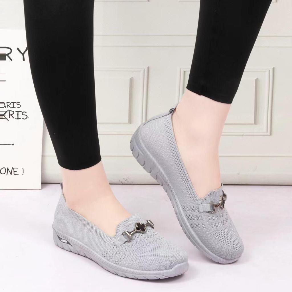 Sepatu Slip On Wanita Import QP-A26  Premium Quality