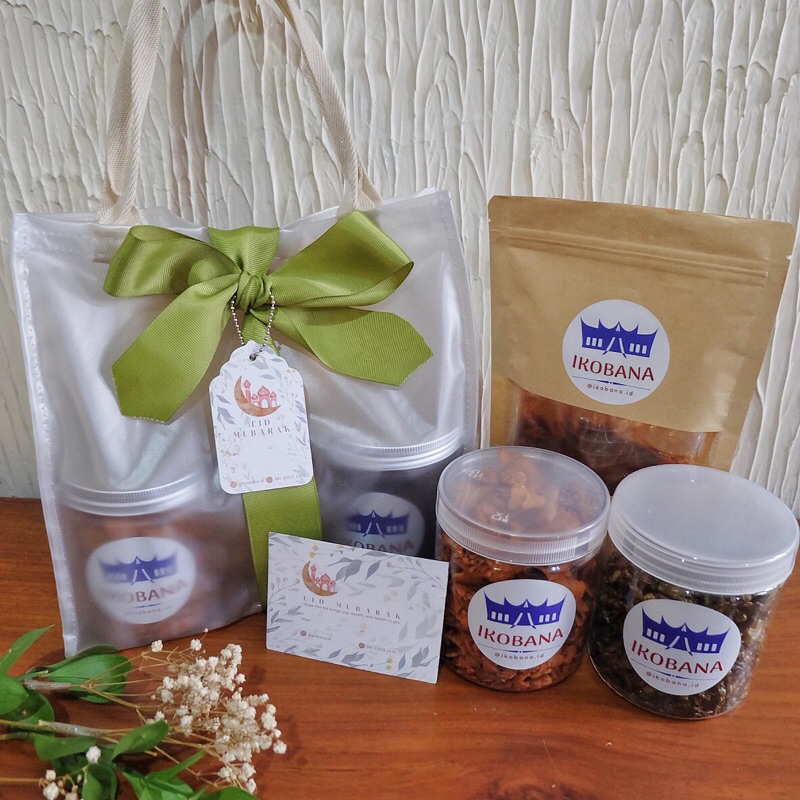 

Rendang Premium Hampers | Minang Ikobana Hampers