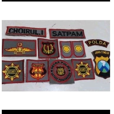 ATRIBUT LENGKAP SATPAM