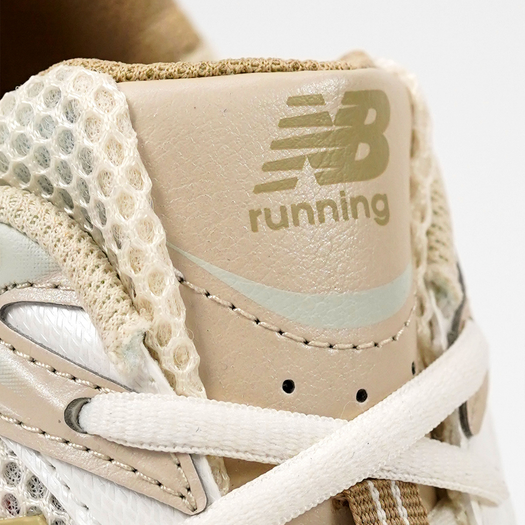 New Balance 530 Beige Angora