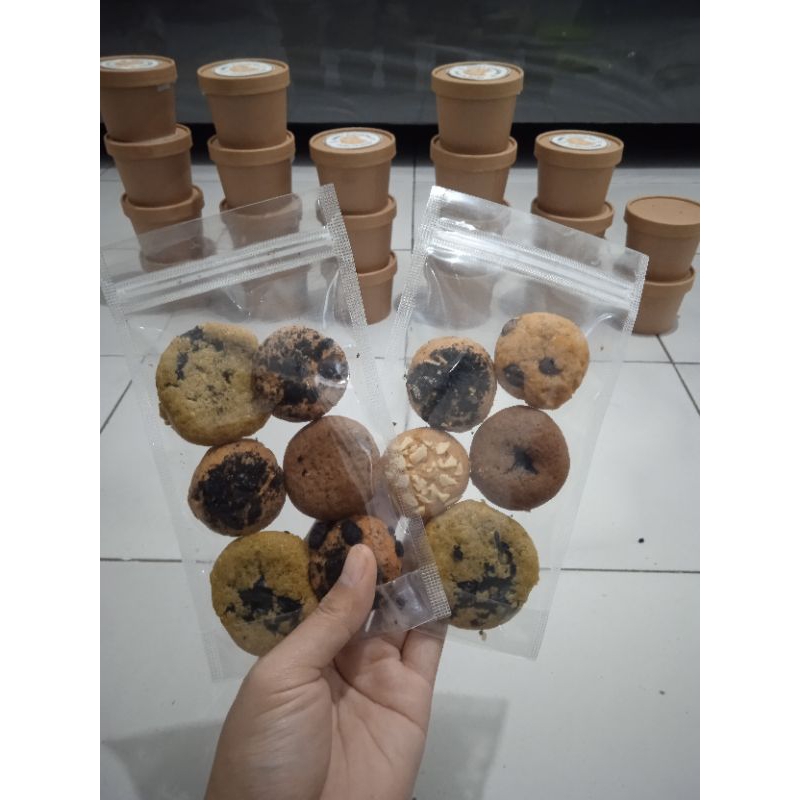 

soft cookies & crunchy cookies