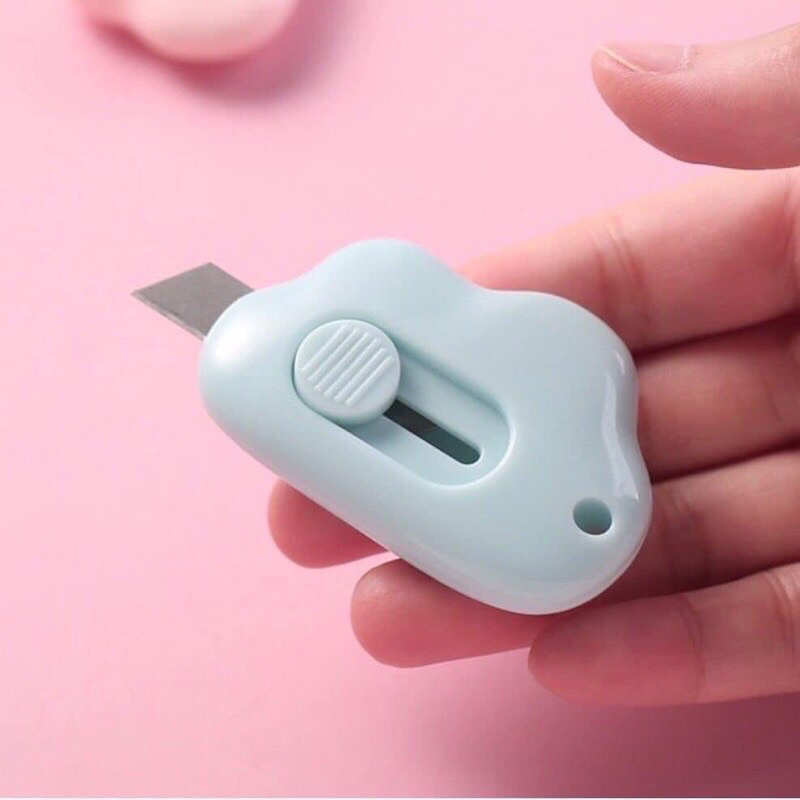 

Cutter Mini Bentuk Awan Lucu Pisau Pemotong Kertas Ukuran Mini Bentuk Karakter Awan Warna Pastel