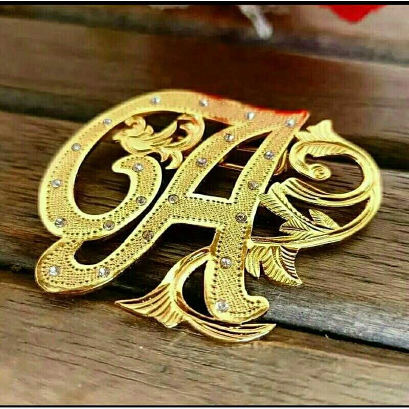 Bros inisial huruf alfabet / Bros nama / pin / peniti hijab titanium