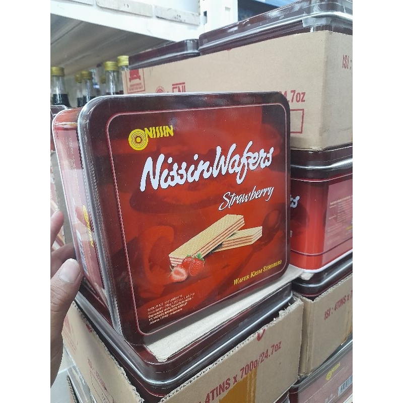 Nissin wafer strawberry 700gr