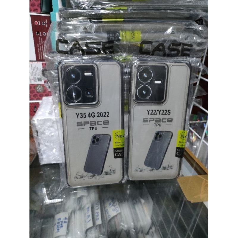 Softcase Vivo Y20 Y20I Y20S Y20SG Y12S Y12A Y15S Y10 Y01 Y21 Y33T Y21S Y21A Y21T Y33S Y51 Y53S Y51A V2030 Y30 Y50 Y30i Y50i Y91 Y95 Y93 Y35 Y22 Y17 Y15 Y12i Lubang 4 Y02T Y02 V25 Y16 V27 Y36 Y17S Silikon Casing Case Clear Hitam Transparan Pelindung Camera