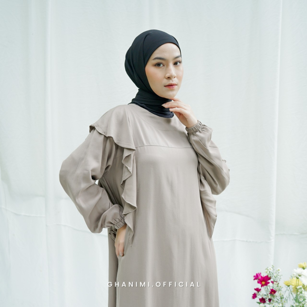 Ghanimi - Eliv Dress / Dress Panjang Ruffle / gamis panjang / dress terbaru / dress casual simple / gamis simple panjang lengan karet wudhu friendly