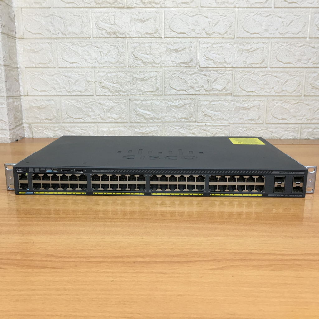 Switch Cisco Catalyst 2960-X Series 48 Port WS-C2960X-48TS-L Gigabit