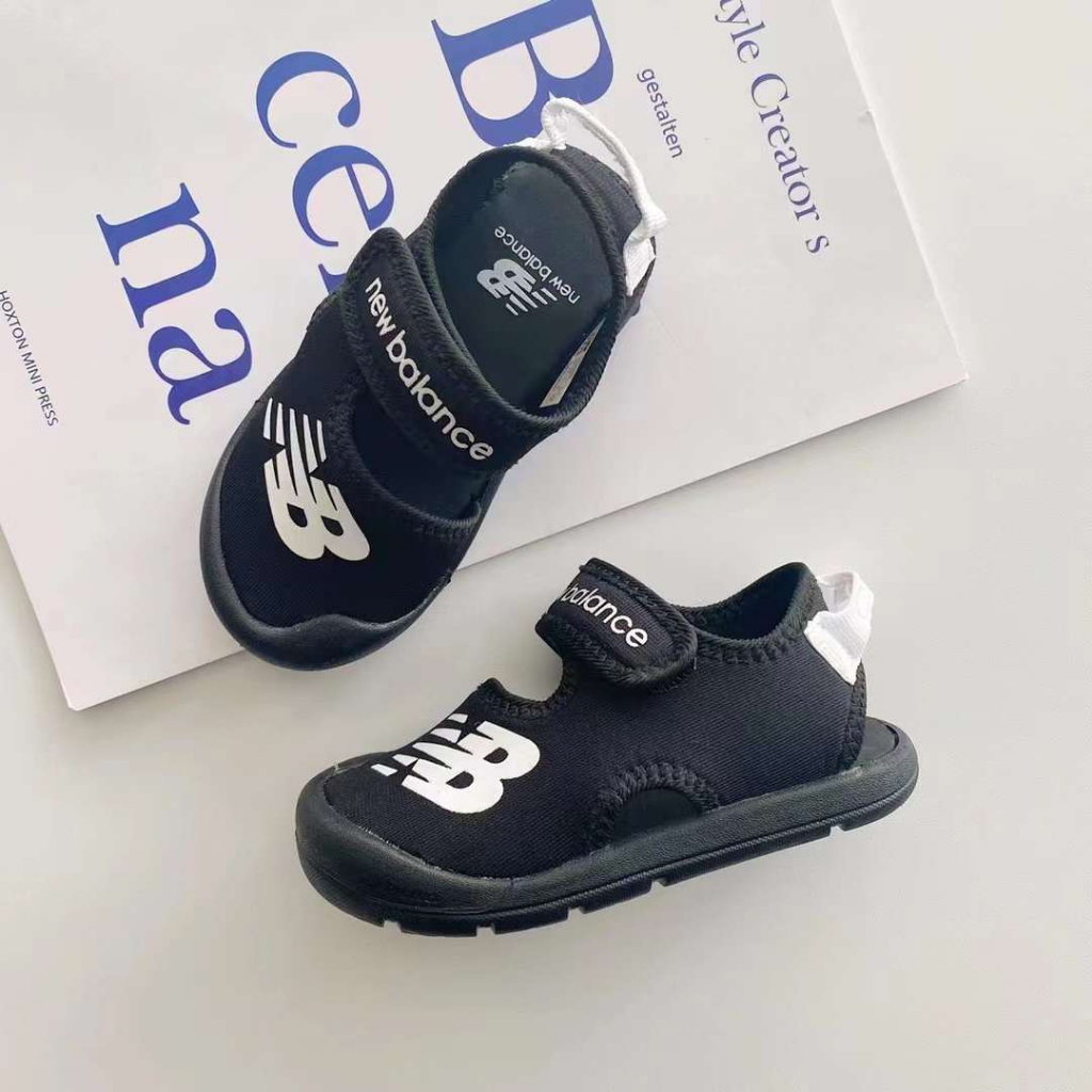 New Balance  / Sepatu Sandal New Balance / New Balance Anak / New Balance Kids / Sandal Sepatu Anak New Balance / Sandal Anak laki lak i/ Sandal New Balance Anak / Sandal Anak Perempuan / Sandal New Balance Anak / Sepatu Sandal Anak / Sandal Anak