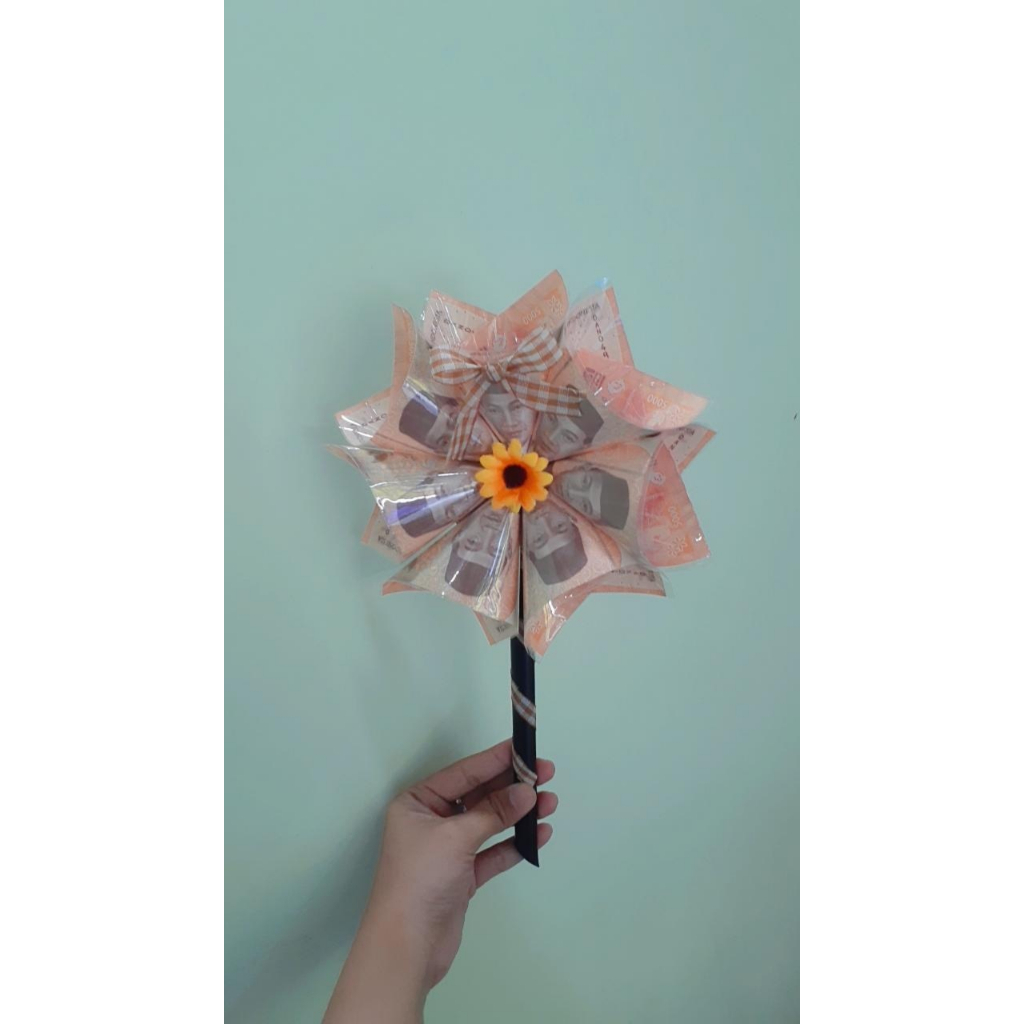Bouquet bunga uang