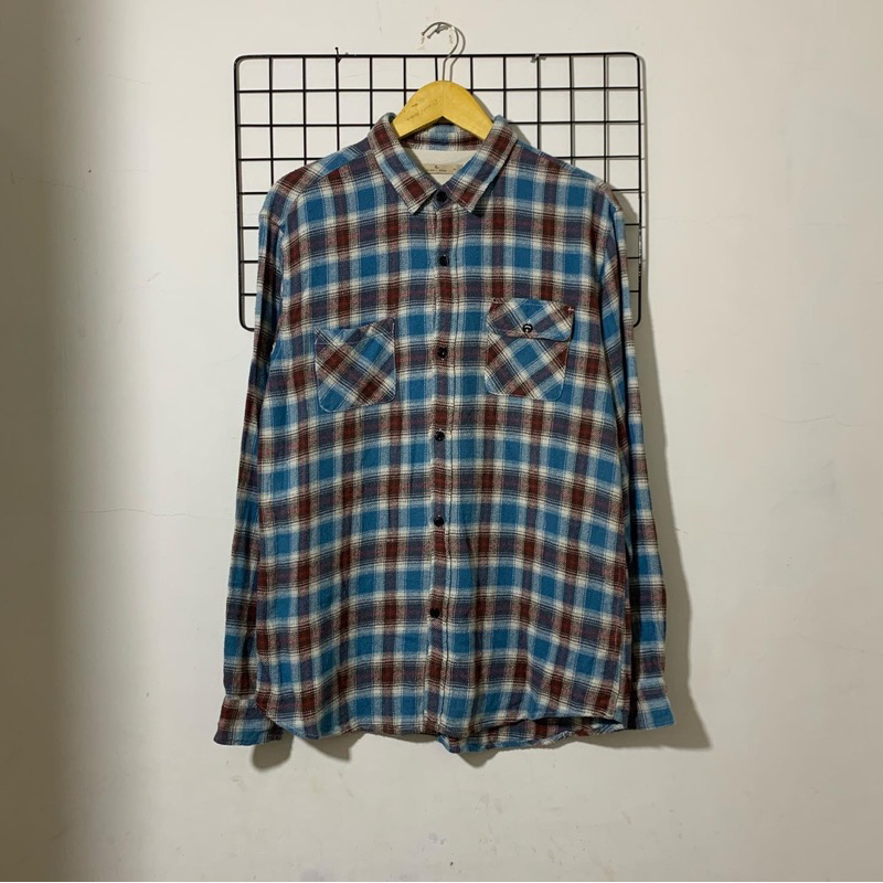 Kemeja Flannel Global Work