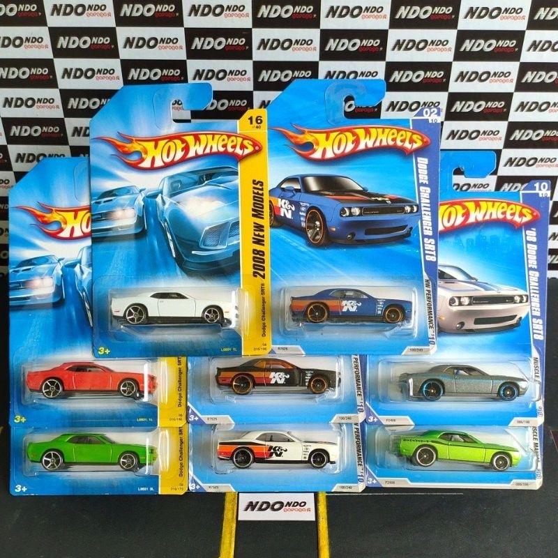 Hot Wheels Dodge Challenger SRT8