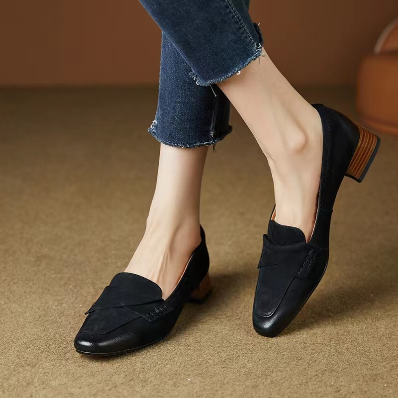Pointed Toe Formal Leather Flat Shoes / Sepatu Flat Wanita 5374 (35-40)