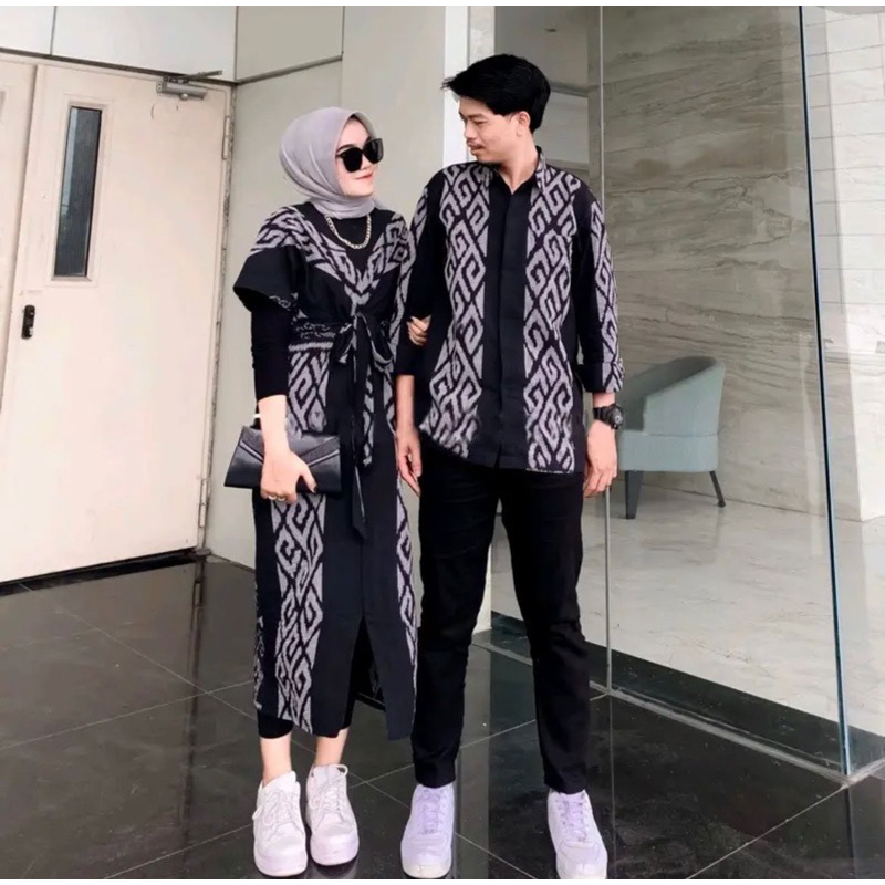 set couple sarimbit batik tenun baju prewedding hitam elegant