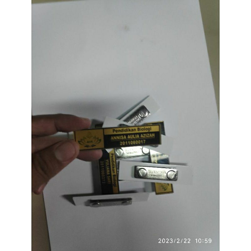 

Nama Dada Akrilik Magnet Custom