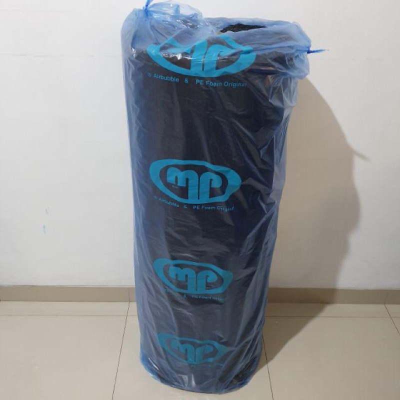 

BUBBLE WRAP 125cm x 50m MURAH Merk MP Warna Hitam & Putih