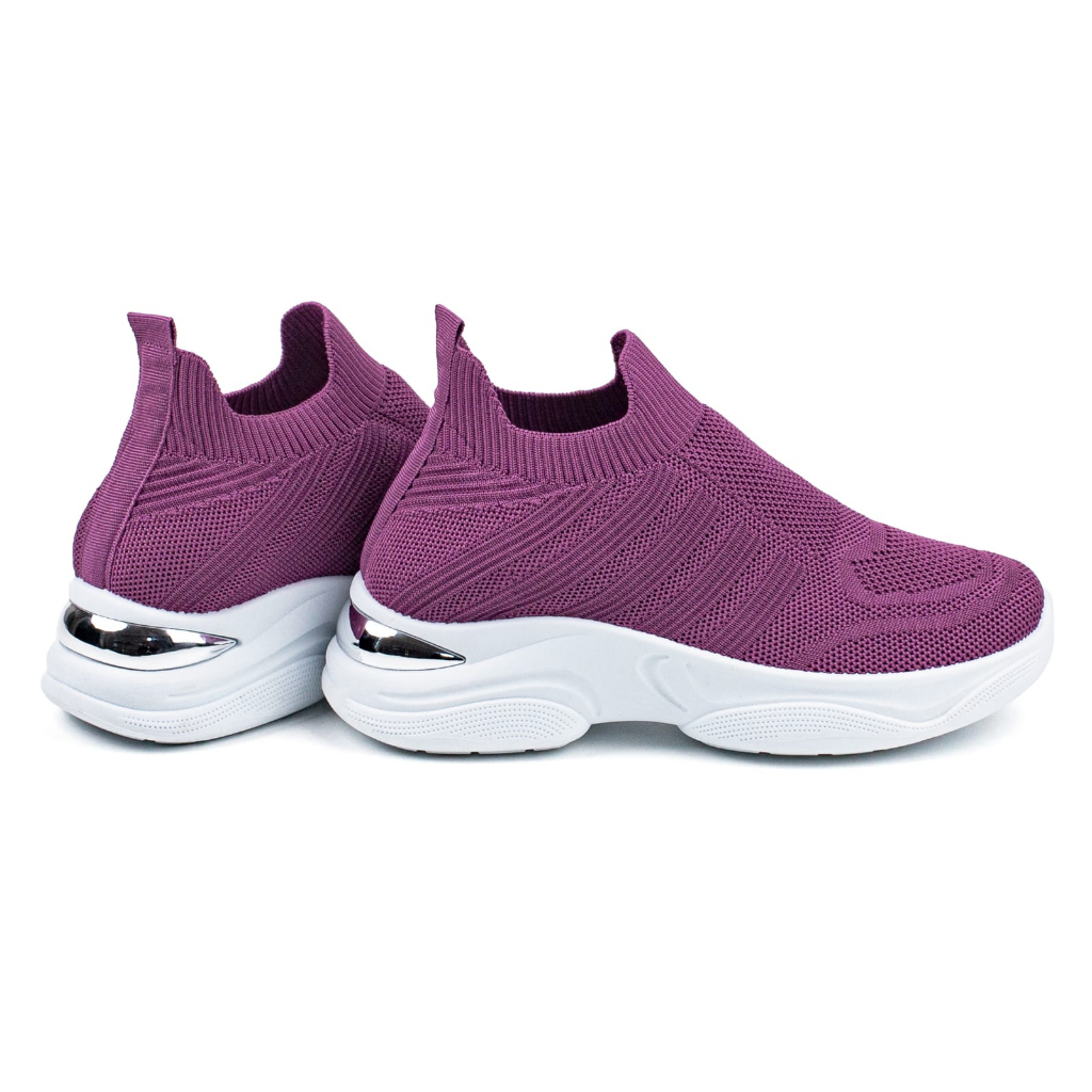 Sepatu Slip On Wanita Sport Tinggi Tanpa Tali Shoes Canvas Cewek Sepatu Model Hak Tinggi TG9606