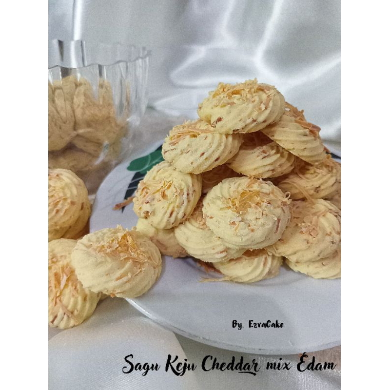 

Sagu Keju Premium (Kuker Lebaran/Kuker Sagu Keju)