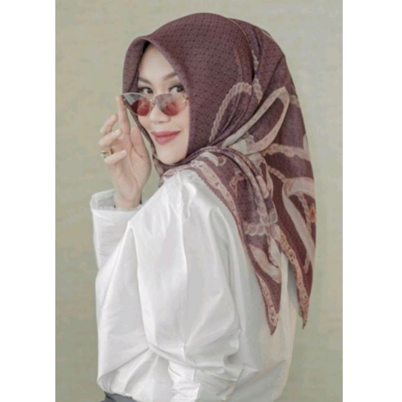 Buttonscarves Preloved chain PL BS Chain 1 Diana chain