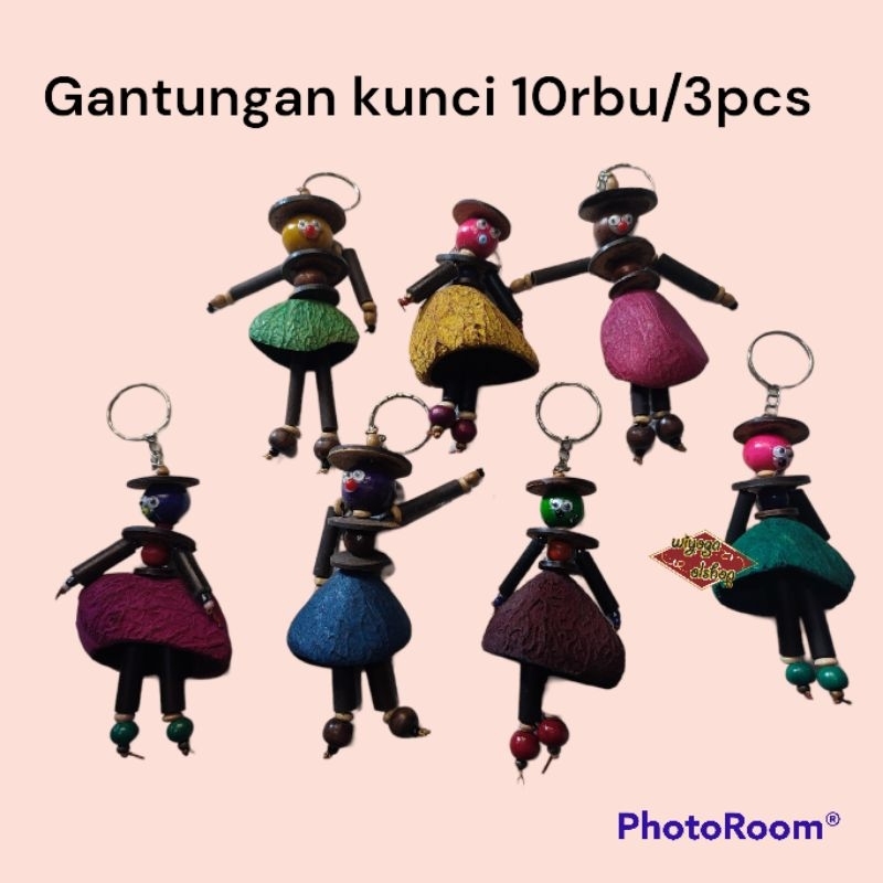 Gantungan kunci / gantungan kunci murah /gantungan kunci jogja / souvenir gantungan kunci olive kluw