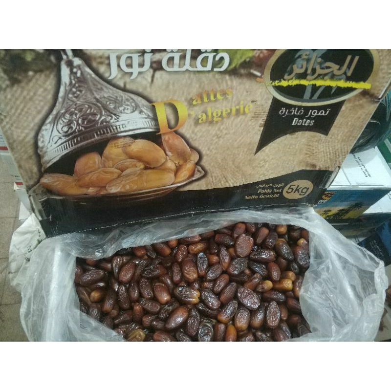 

Kurma Tunis Madu Alger - 5kg