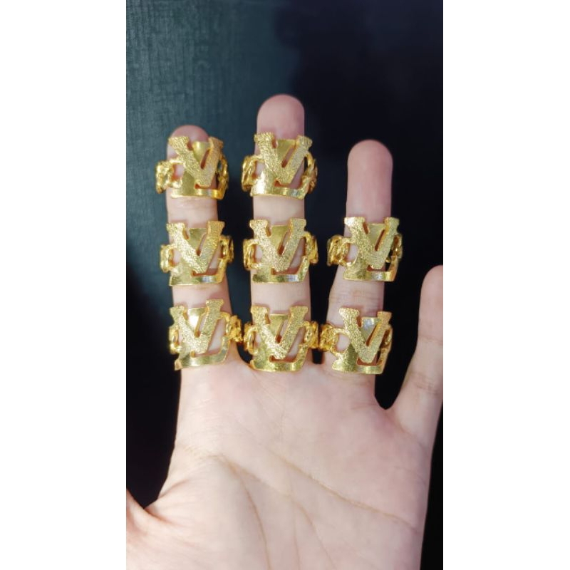 cincin wanita lapis emas 24k ada tok pm 999/model emas 24k 10gram