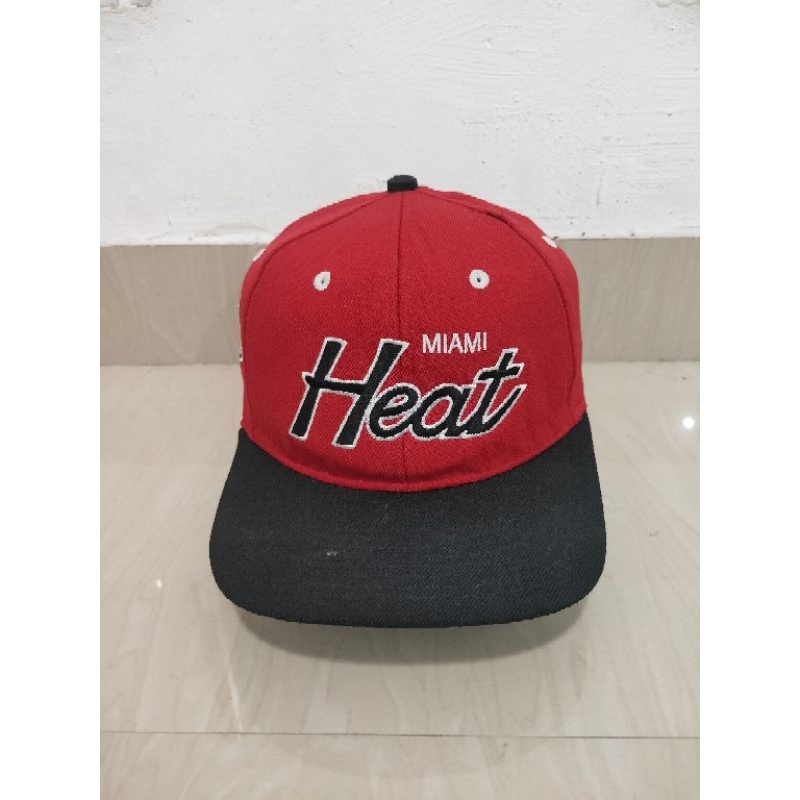 Topi Mitchell and Ness