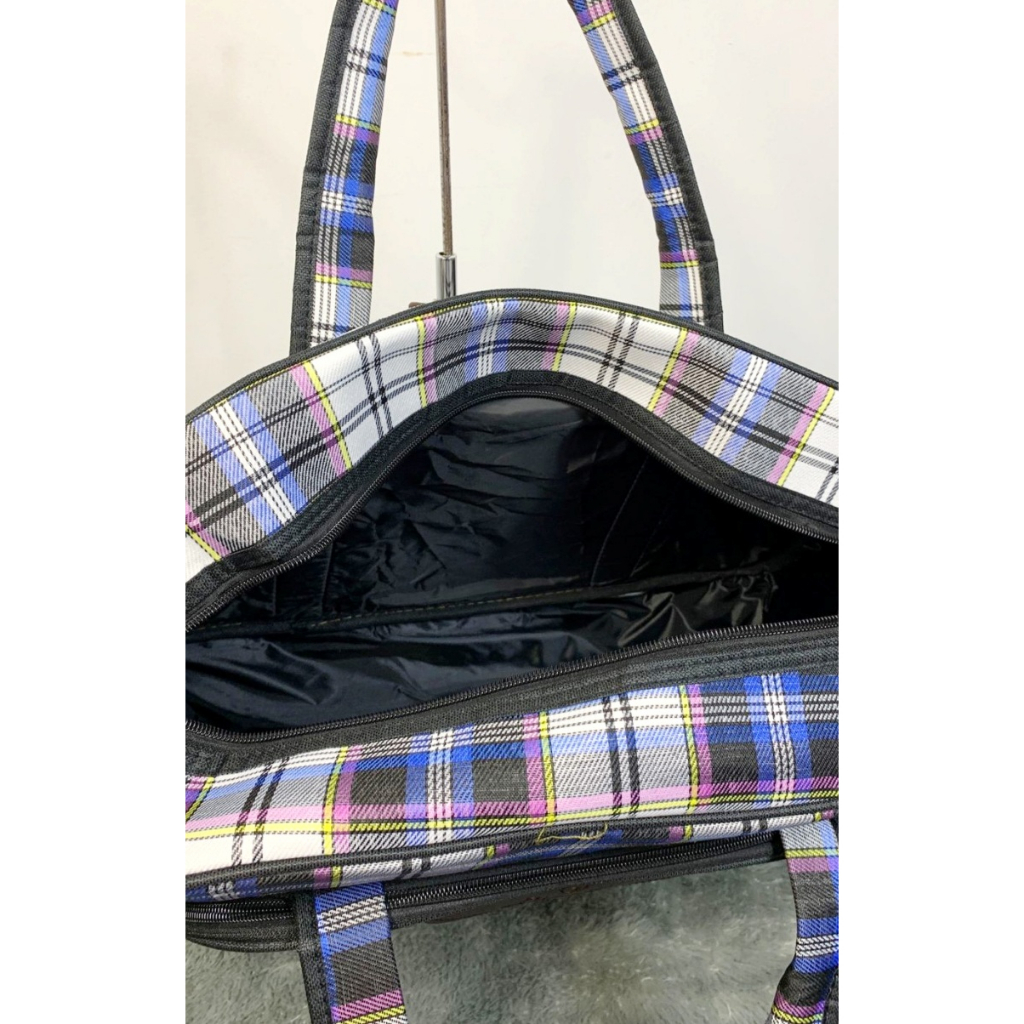 TAS PAKAIAN  IMPORT / TAS TRAVEL BAG MOTIF KOTAK KOTAK / TAS BERANGKAT / TAS TRAVE.LING / TAS PAKAIAN MURAH / TAS PAKAIAN JUMBO/ TAS MUDIK