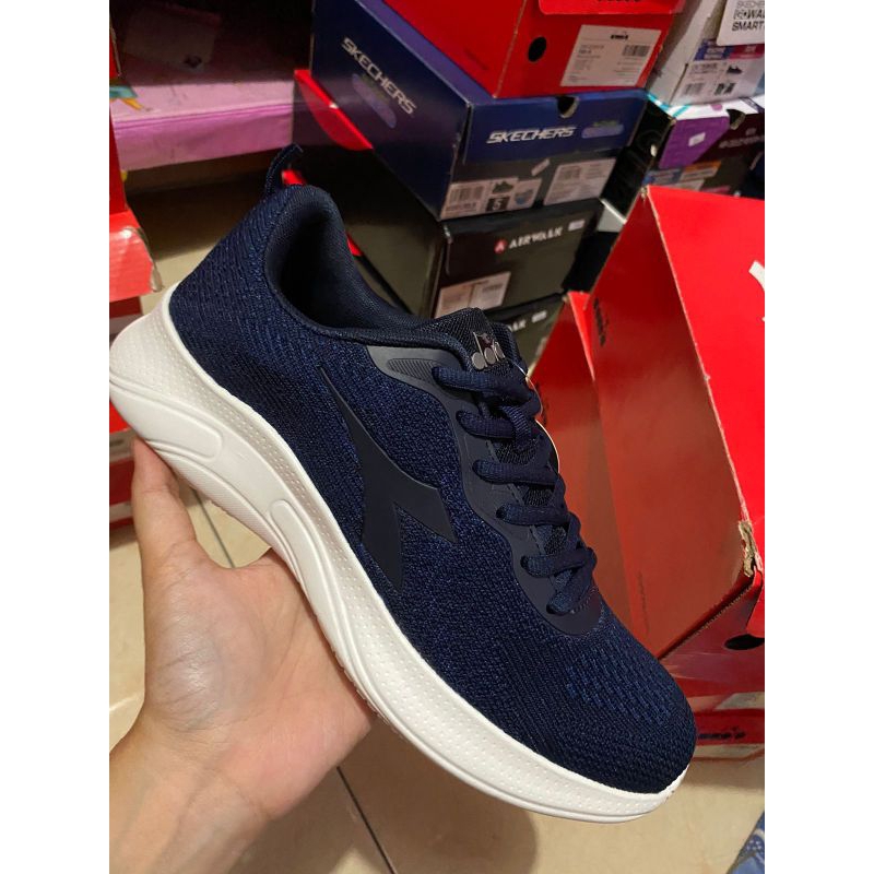 Sepatu Diadora Original Sport Station