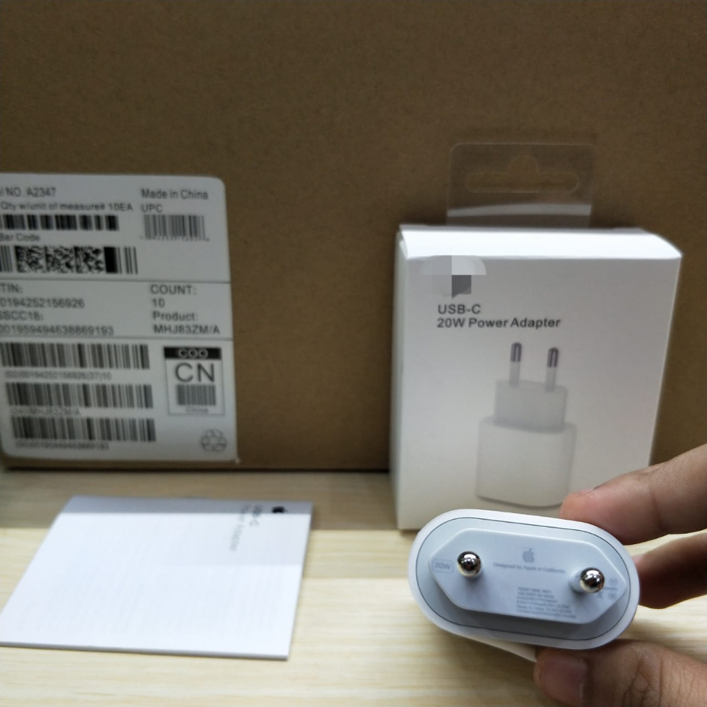 A2347 BATOK 20W PD USB C ori jual per box isi 10pc BY SMOLL