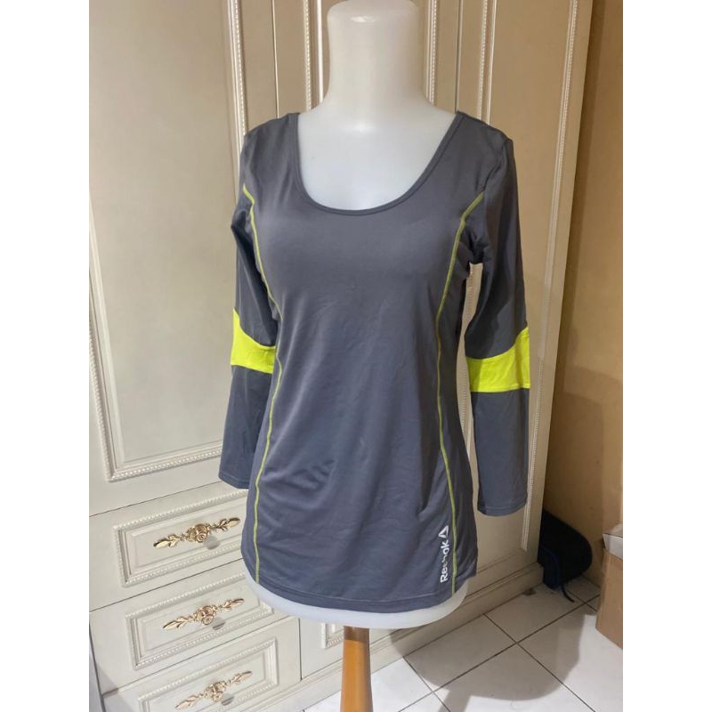 Baju Sport Wanita Baju Olahraga Reebook