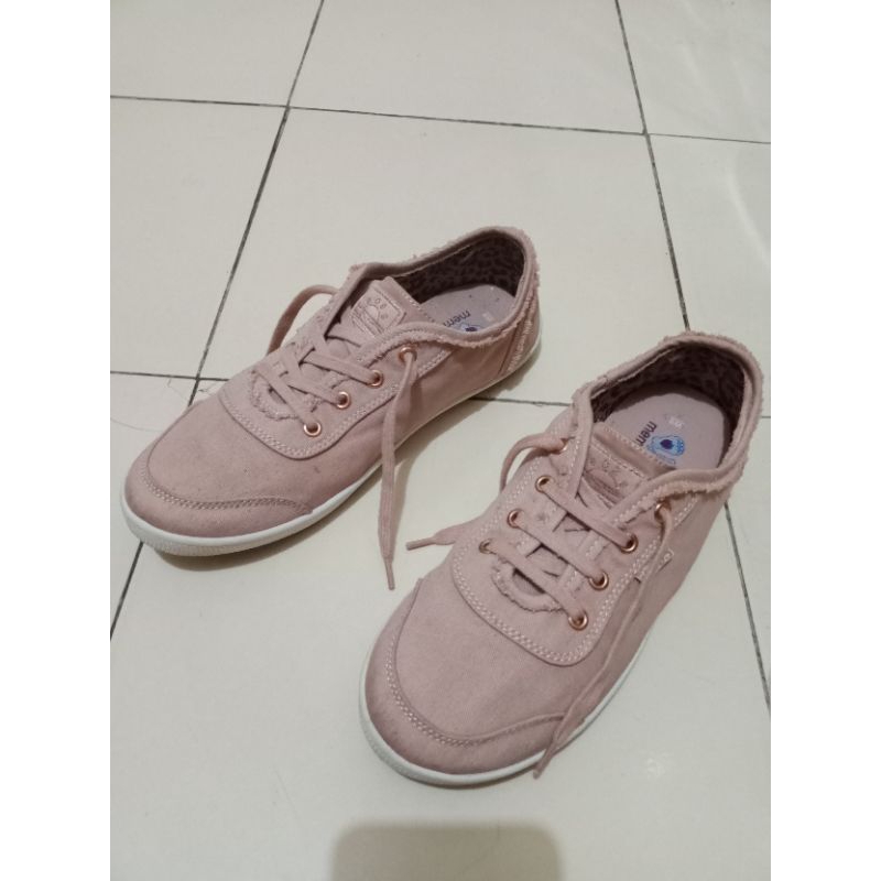 sepatu skechers bobs second size 38