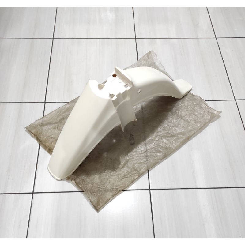 spatbor spakbor slebor depan yamaha force1 force 1 F1Z albino special limited edition original