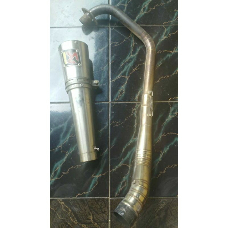 Knalpot racing Akrapovic Satria FU