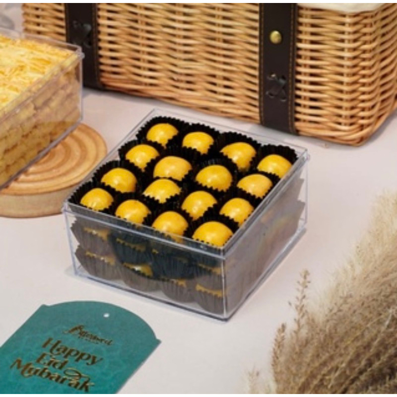 

NASTAR BITTERSWEET BY NAJLA