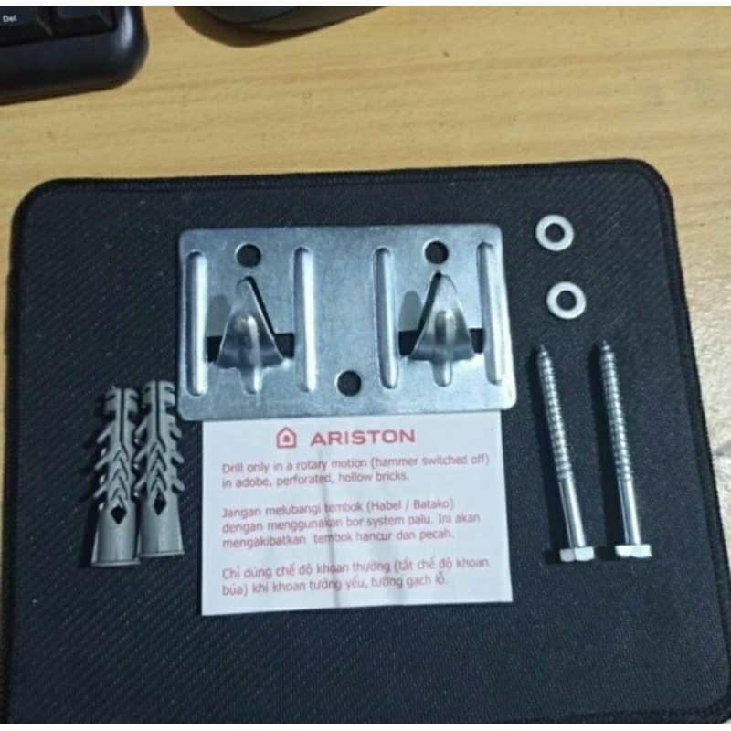 Breket Water Heater Ariston 15 dan 30 Liter Gantungan Water Heater Ariston