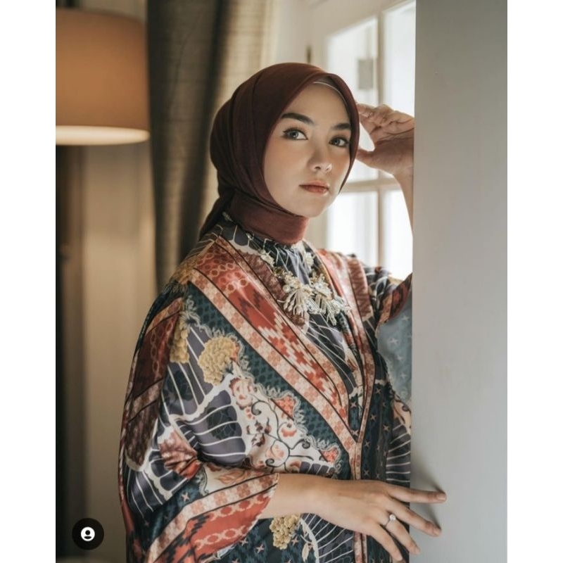 Wearing klamby Gayatri dress colour Twilight NEW