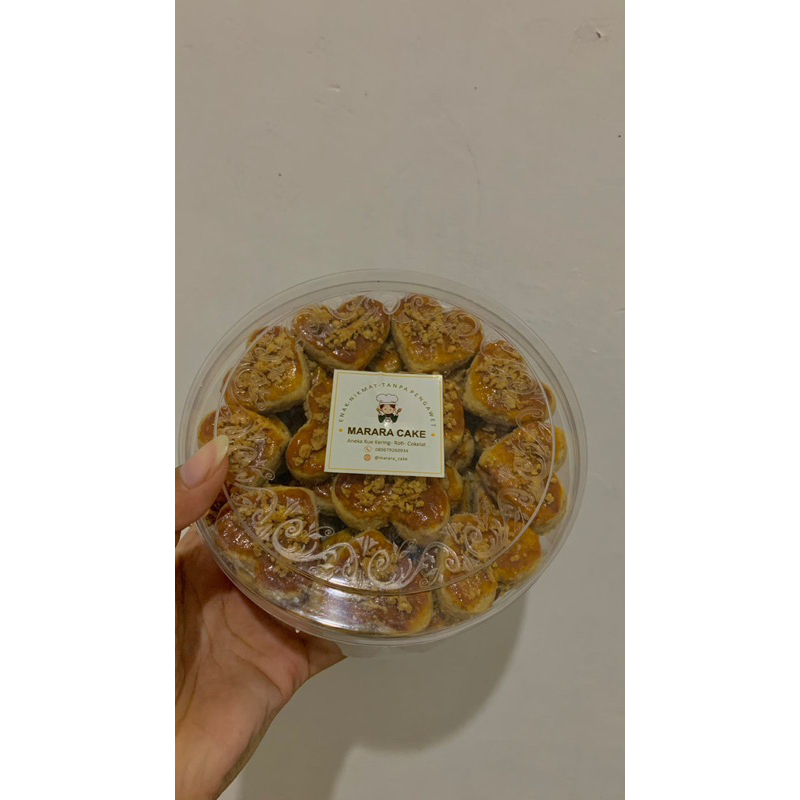 

KUE KACANG