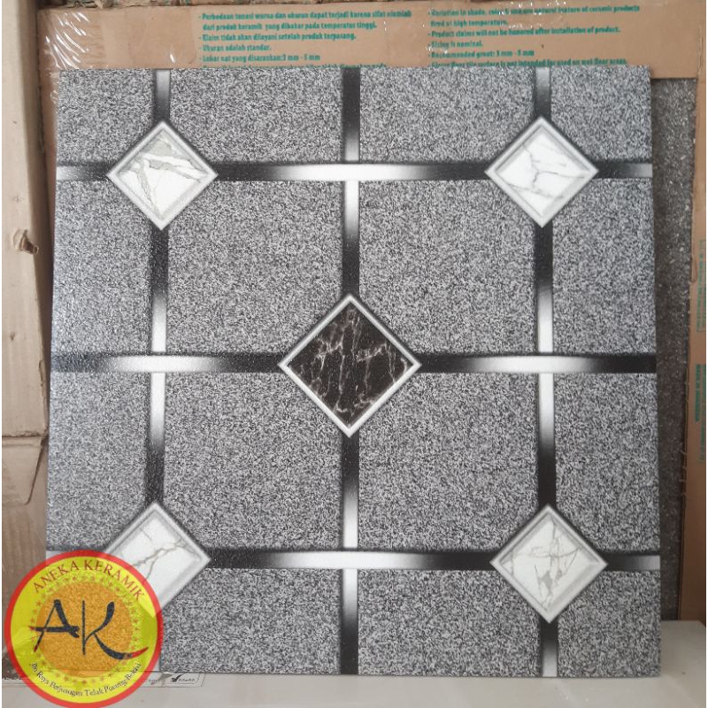 Keramik Lantai Teras Garasi Kasar Matt Motif Hexagon 40x40 Hummer Grey