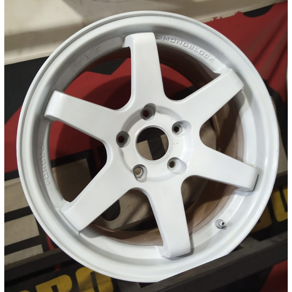 Velg Mobil Bekas Ring 16 Velg Mobil TE37 R16 Lebar 7 Lobang Baut 5X114 Velg Mobil Bekas TE37