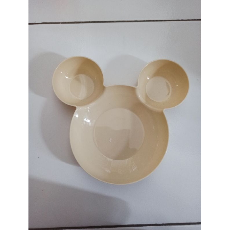 tempat makan Mickey mouse