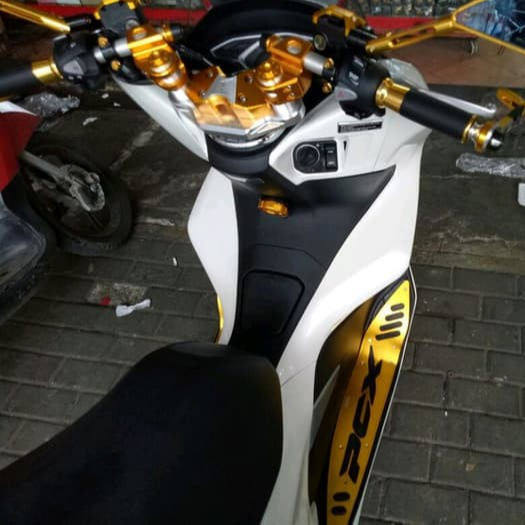 Promo Bordes PCX-150 CBU Thailand BLACK DIAMOND Karpet Pijakan Kaki Depan Honda PCX150 Completely