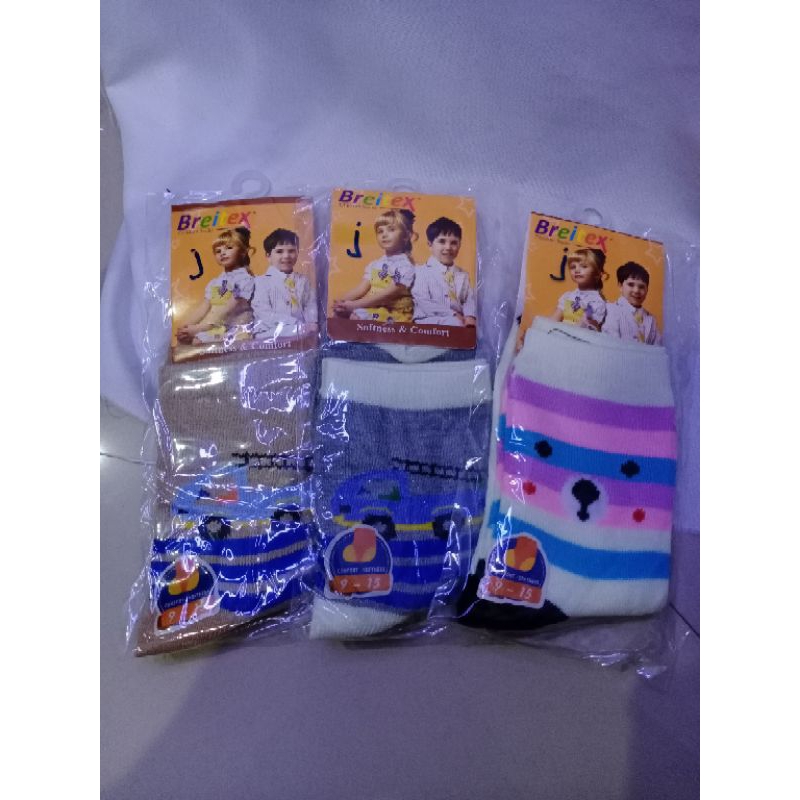 kaos kaki anak