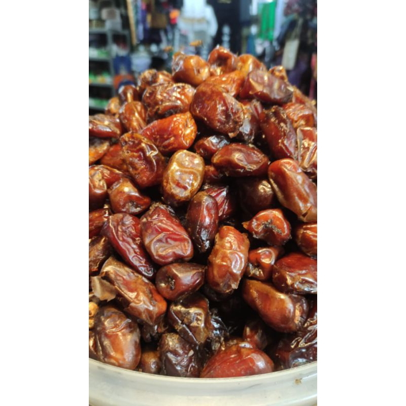 

KURMA MESIR PREMIUM ECER 1KG - MERISTA OFFICIAL SHOP