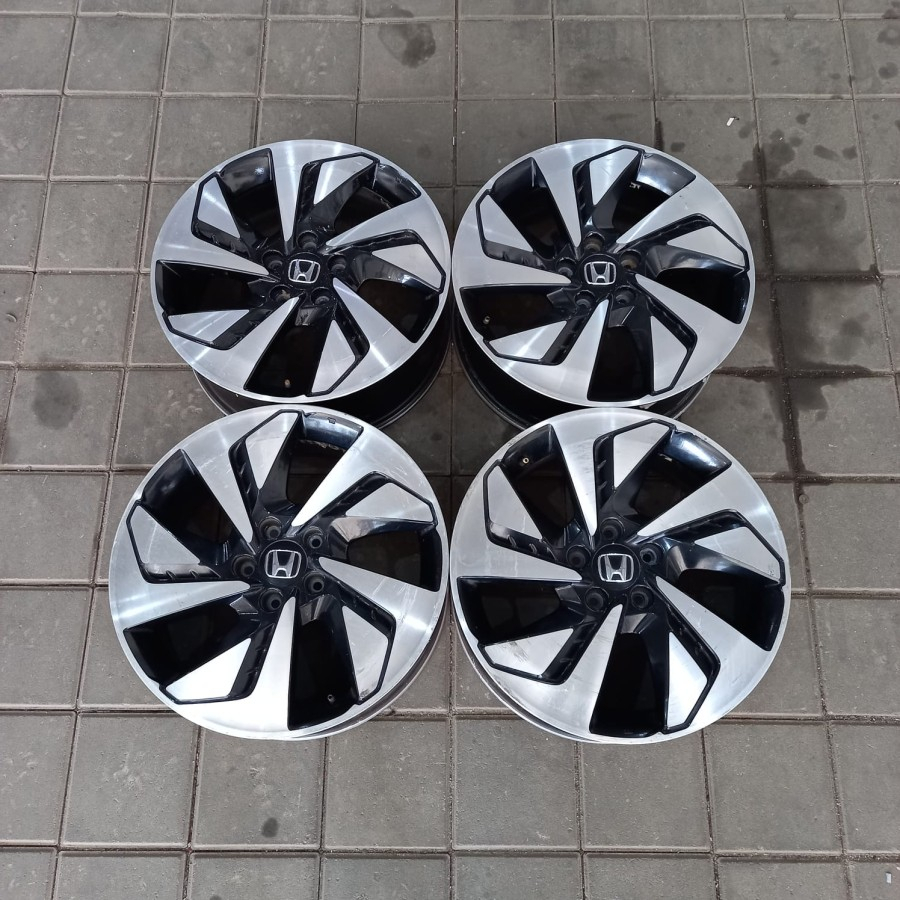 Velg Mobil Bekas Copotan Ring 18 STD CRV R18 Lebar 7 Baut 5 ET45