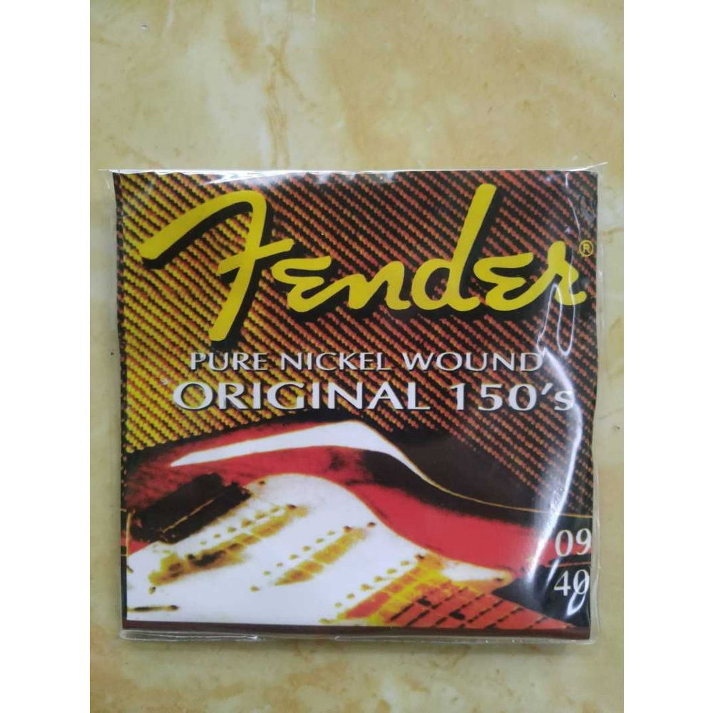 Senar gitar fender lokal