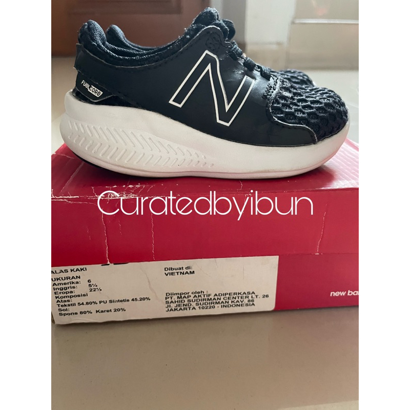 New Balance Baby / kids preloved - sepatu sneakers bayi second