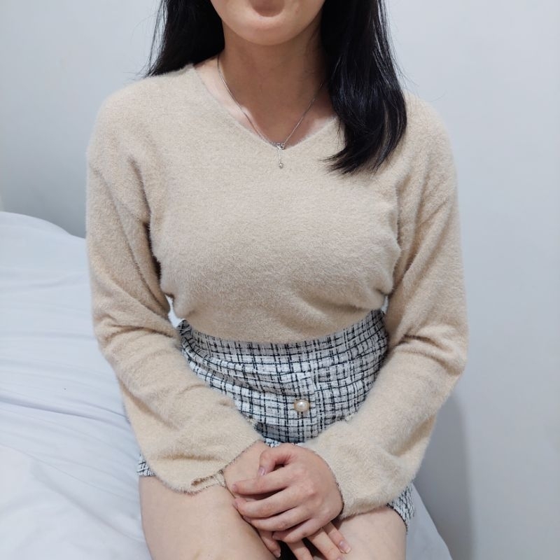 【BISA COD】Longsleeve Knit Fury V-neck Wide Sleeve Sweater Korean Style Atasan Rajut Bulu Lengan Panj
