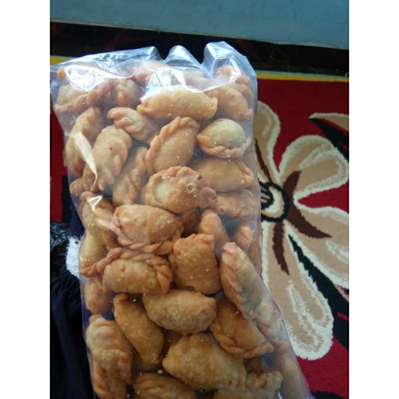 

PASTEL KERING ISI ABON FULL NO KOPONG {PREMIUM} ½ KG