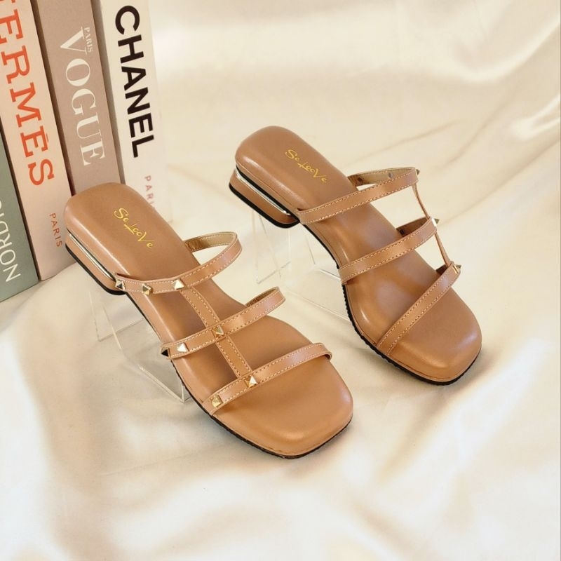 Arlaine Angels Sandal Heels 3 Cm / Sandal Wanita Hak List Emas / Sandal Wanita Kekinian