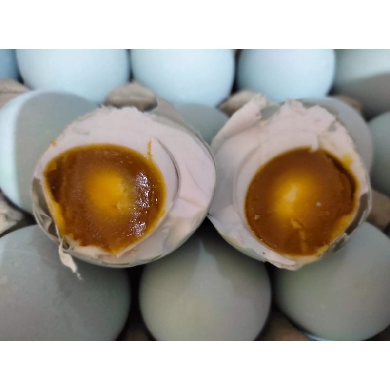 

Telur Asin Premium Masir Berminyak